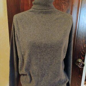 N-Real for Saks Fifth Avenue Womens Cashmere sweater Fits Size M